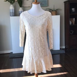 FREE PEOPLE long lace dress